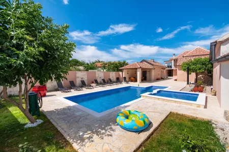 Villa Lana Perusic - Zadar, Dalmatia