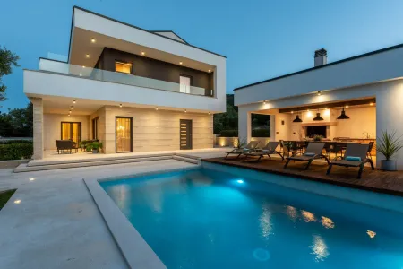 Villa Laurea - Labin, Istria