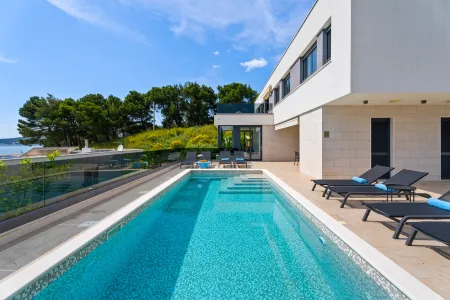 Villa Leo Omis - Split, Dalmatia
