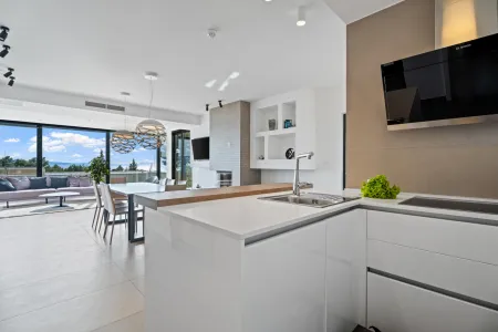 Villa Leo Omis - Split, Dalmatia