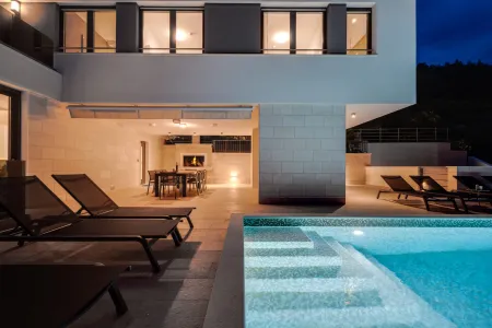 Villa Leo Omis - Split, Dalmatien