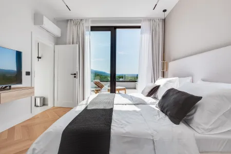 Villa Luka Starigrad - Zadar, Dalmatia