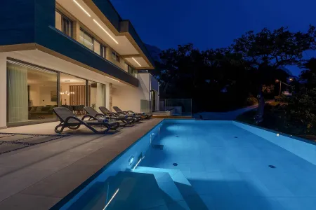 Villa Marta Makarska - Split, Dalmatien