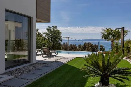 Villa Marta Makarska - Split, Dalmatia