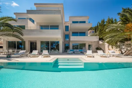 Vila Mila - Brač, Hrvatski otoci