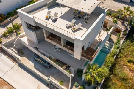 Vila Nisa - Vis, Hrvatski otoci