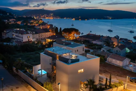 Vila Nisa - Vis, Hrvatski otoci