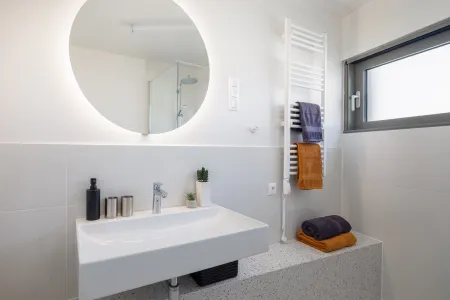 Vila Nisa - Vis, Hrvatski otoci