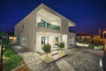 Villa Nola - Sibenik, Dalmatien
