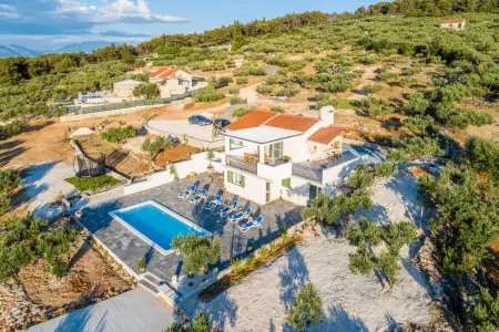 Vila Nono Ante - Brač, Hrvatski otoci