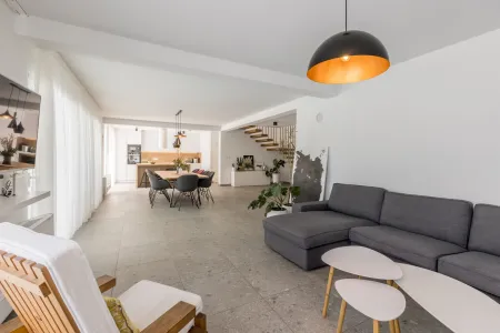 Vila O - Šibenik, Dalmacija