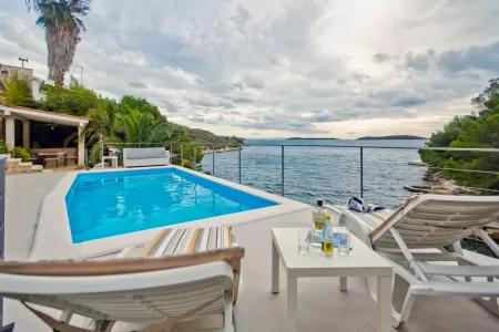 Villa Oceanus Hvar - Hvar, Islands