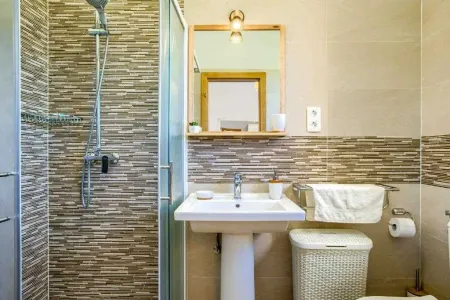 Villa Padel Retreat Drnis - Sibenik, Dalmatia