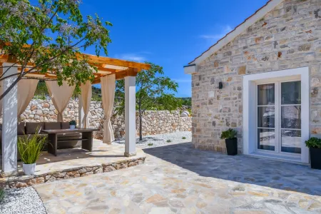 Villa Provansa Razanj - Sibenik, Dalmatien