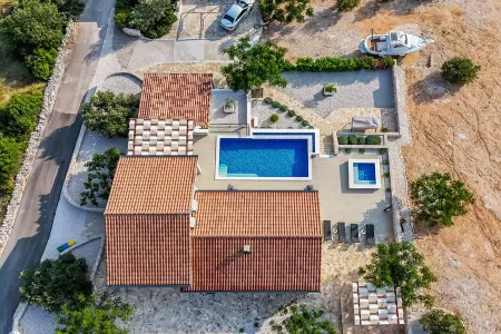 Villa Provansa Razanj - Sibenik, Dalmatien
