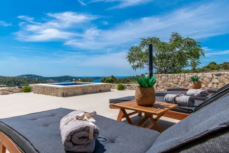 Villa Provansa Razanj - Sibenik, Dalmatia
