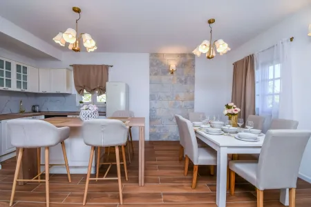 Villa Provansa Razanj - Sibenik, Dalmatien