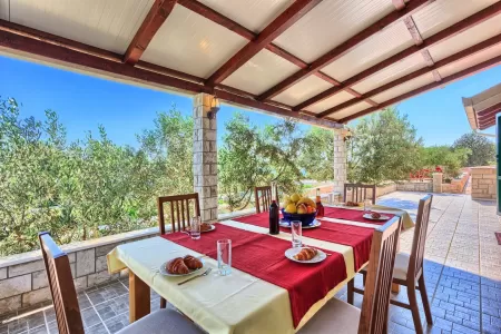 Villa Renata Ciovo - Split, Dalmatia