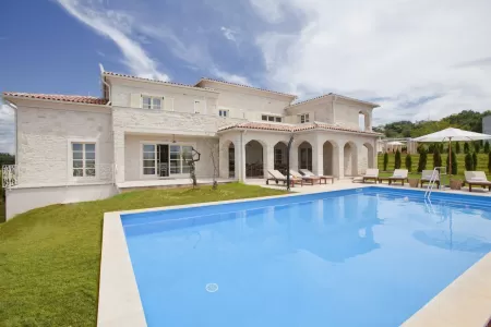 Villa Sara Bajkini - Poreč, Istria