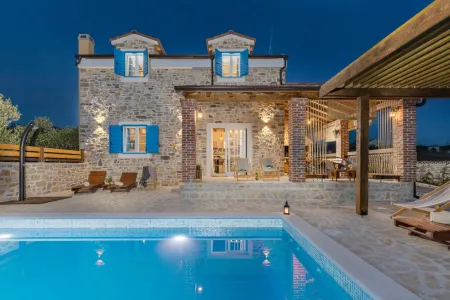 Villa Stella del Lago - Zadar, Dalmatia