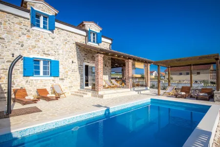 Villa Stella del Lago - Zadar, Dalmatia