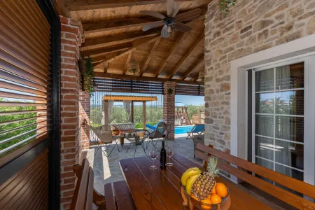 Villa Stella del Lago - Zadar, Dalmatia