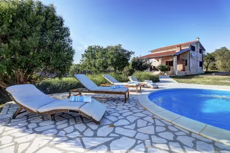 Villa Stone Pearl - Zadar, Dalmatia