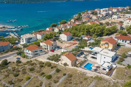 Villa Suncica Zaboric - Sibenik, Dalmatien
