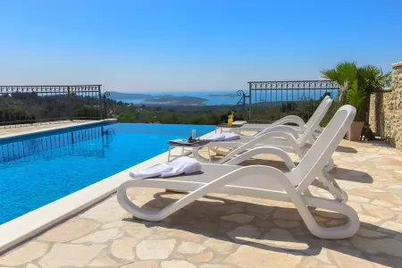 Villa Terra - Sibenik, Dalmatia