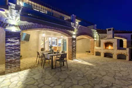Villa Terra - Sibenik, Dalmatien