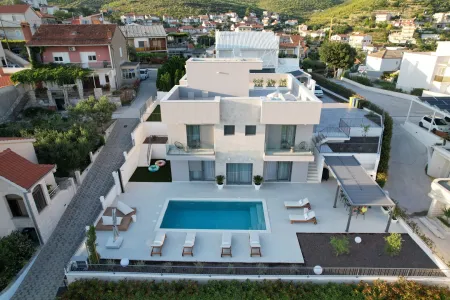 Villa Terra Zrnovica - Split, Dalmatia