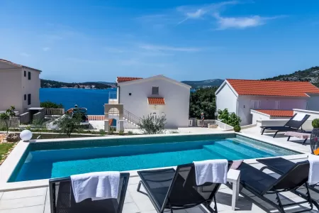 Villa Tyra - Split, Dalmatia