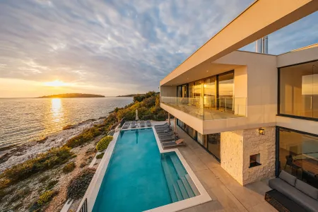Villa Valiosa - Sibenik, Dalmatia