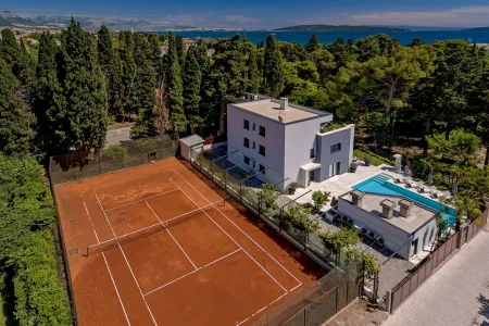 Villa Velvet Bourbon - Split, Dalmatia