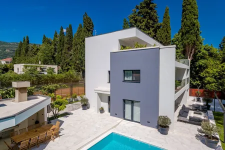 Villa Velvet Bourbon - Split, Dalmatia