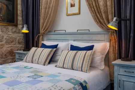 Vila Vis Lighthouse - Vis, Hrvatski otoci