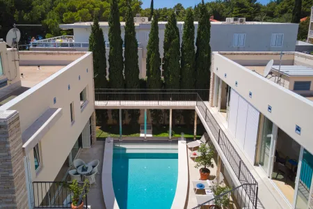Villa White Retreat - Brač, Islands