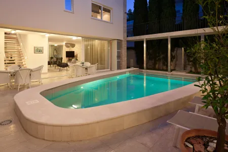 Villa White Retreat - Brač, Islands