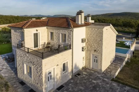 Villa Whitestone - Sibenik, Dalmatia