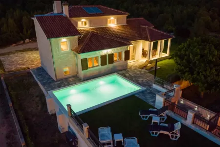 Villa Whitestone - Sibenik, Dalmatia