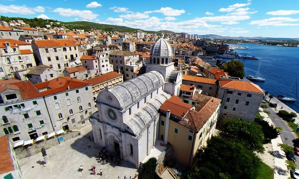 Altstadt von Sibenik in Dalmatien Kroatien - Adriatic Luxury Villas