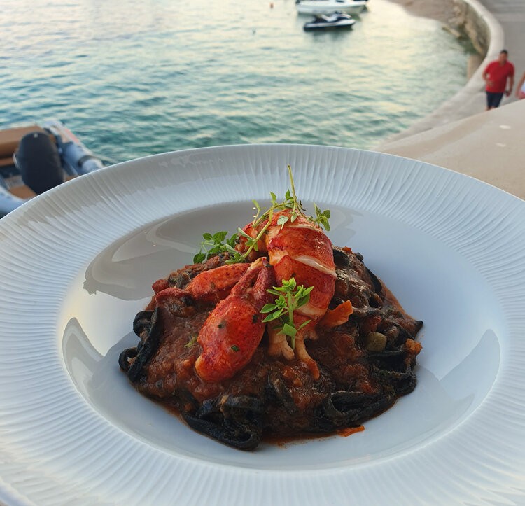 The Best Restaurants on the Island of Brac