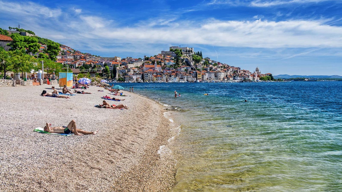 Banj is one of the best beaches of Croatia and Sibenik, nearby is a new hotel  where many tourists travel. Travel - best resort in croatia. Feel like home and view photos on pinterest.