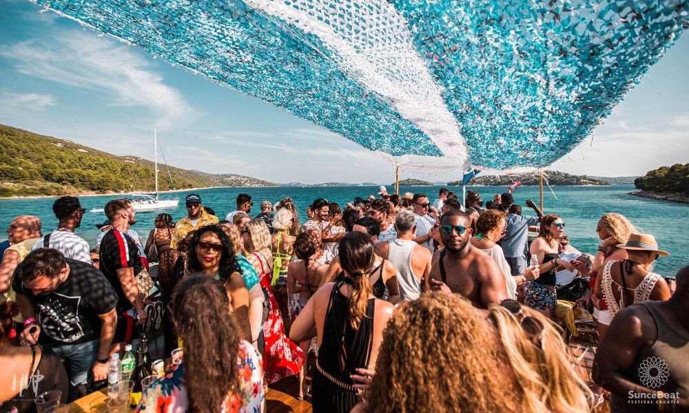 Suncébeat Festival in Tisno on Murter - Adriatic Luxury Villas