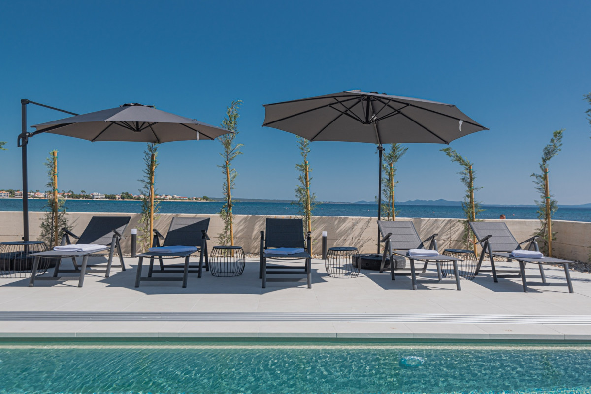 Die top Ferienhäuser, Ferienhaus zum guten Preis € in Kroatien, Istrien, dalmatien. Ersichtlich sind auch Bewertungen der Ferienwohnungen für eine Woche. Wir sind ihr Kontakt für die Buchung, buchen Ferienhäuser in Kroatien, Split, dubrovnik, Pula.