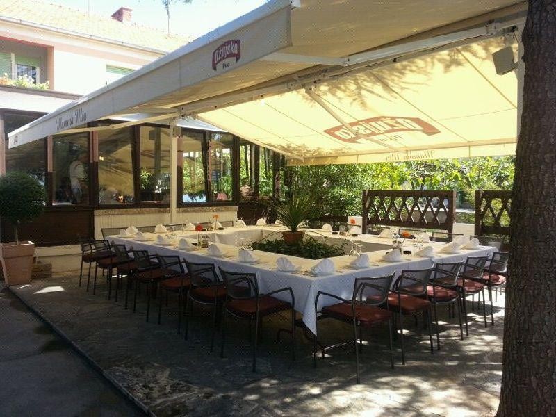 Mamma Mia je je na listi najbolji restorani Zadar, Hrvatska. Nudi gastro doživljaj. Ima odlična pizzeria.