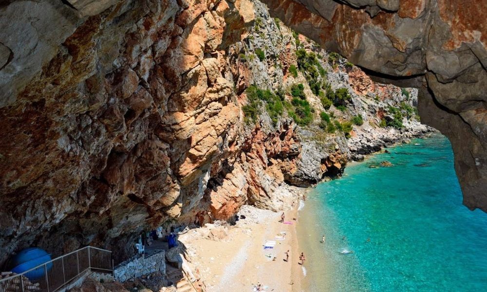 Pasjača beach Konavle - Sakarun beach Dugi Otok Island - Kroatien bietet die schönsten Strände und hotels für den Urlaub auf den Inseln im Süden. In der Nähe sind auch FKK Sanstrand.